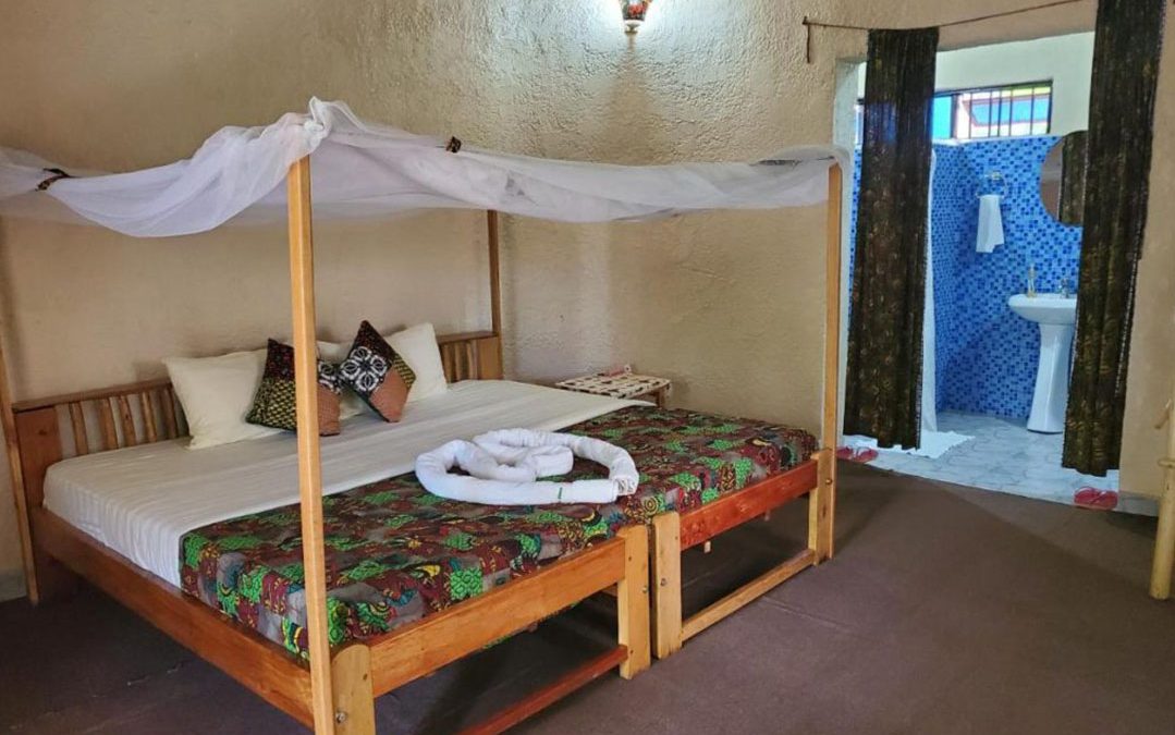 Ride 4 a Woman Lodge Bwindi