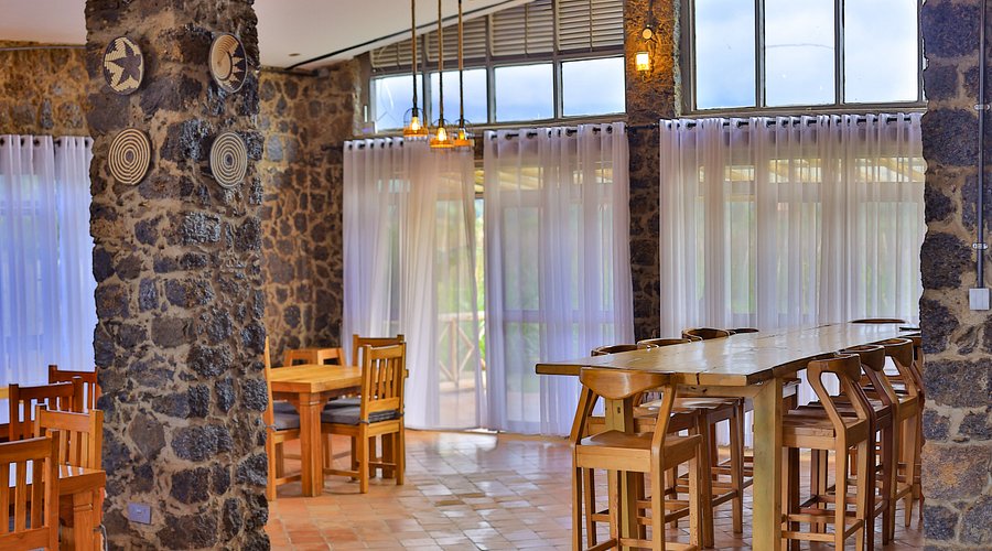 Imbogo Safari Lodge
